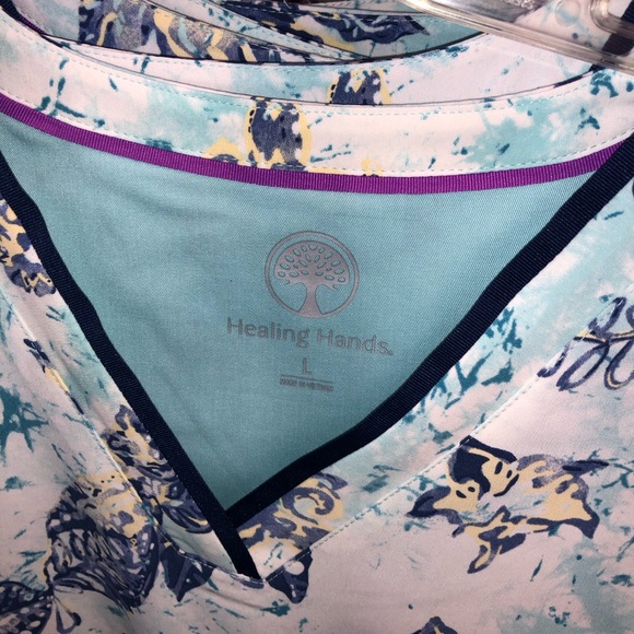 Healing Hands Purple Label Grosgrain Ribbon V-neck Scrub Top - Picture 14 of 15